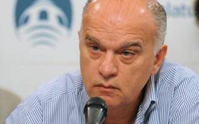 Grindetti y otra pol�mica: Gastos y lujos en un 