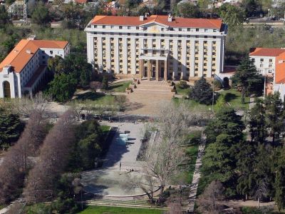Despedir�n a los estatales que no justifiquen sus faltas