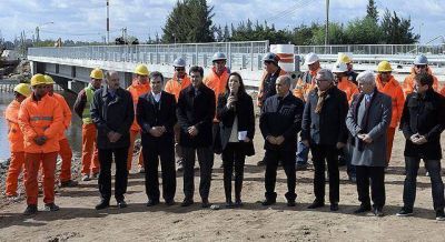 Vidal anunci� un plan h�drico con inversiones por 15 mil millones de pesos