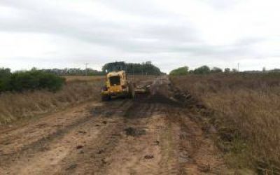 Ramallo: Iniciaron trabajos sobre ruta 1001