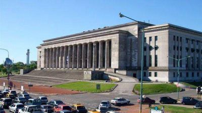 Crisis en la UBA: los decanos de las distintas facultades dicen que viven 