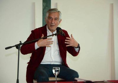 El gobernador destac� la importancia de la Universidad de los Comechingones