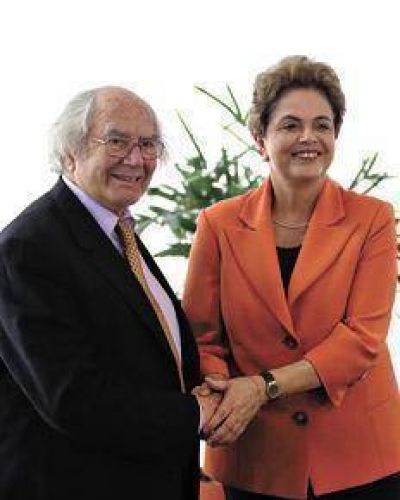 P�rez Esquivel llev� a Dilma el apoyo del Papa