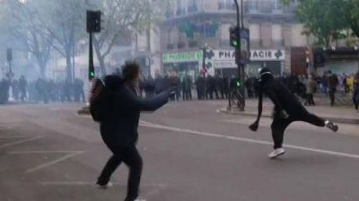 Crece la determinaci�n de la movilizaci�n contra la reforma laboral de Hollande