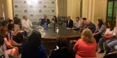 Bloque del FPV porte�o adhiere a la movilizaci�n de las centrales sindicales