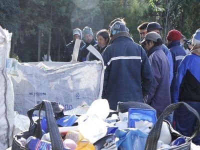 Recolectores informales visitaron la Ecoplanta