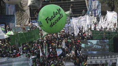 As� se ubicaron los distintos gremios y sectores pol�ticos en la marcha de ayer