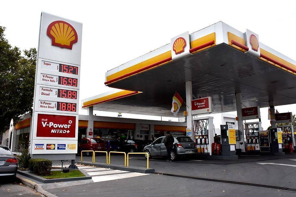 Los estacioneros criticaron la suba de la nafta: 