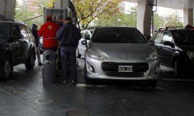 Otro golpe al bolsillo. 10% de aumento en los combustibles