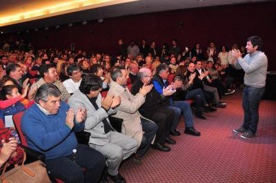 Nardini salud� y destac� el rol de los trabajadores malvinenses