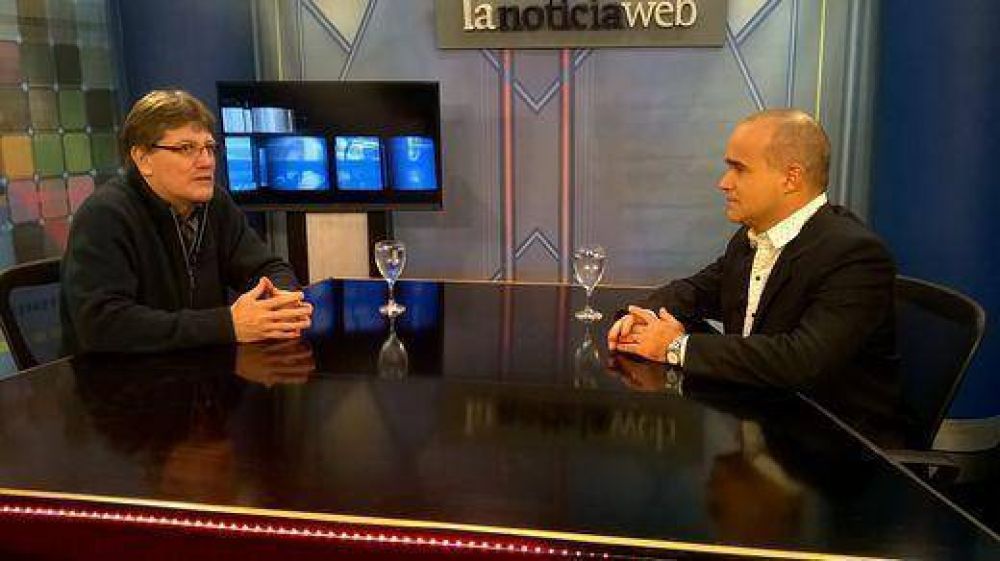 �lvaro Escalante: �Es necesaria la Ley Antidespidos�