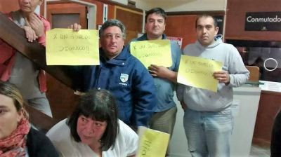Municipales rechazaron dos propuestas y siguen con la retenci�n de tareas