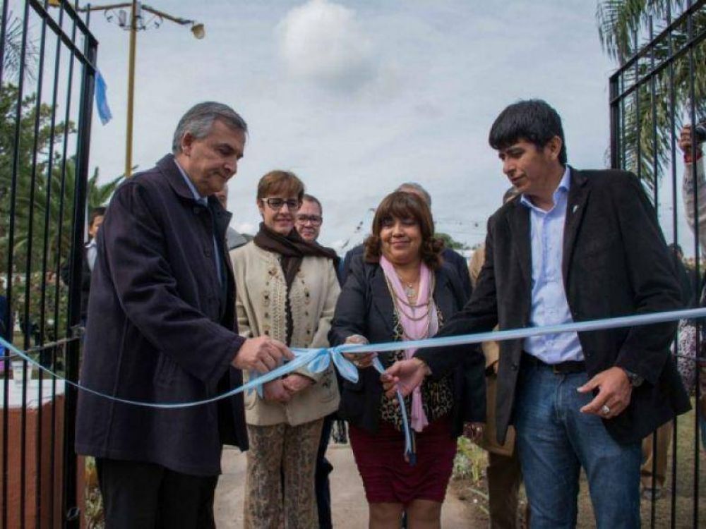 OFICIALIZAR�N AGUA POTABLE DE JUJUY