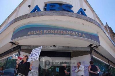 Empieza a regir en mayo el tarifazo del 140% en el servicio del agua