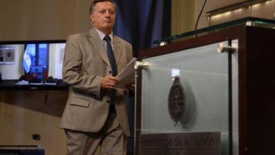 Aranguren neg� que las naftas vayan a subir otro 8%