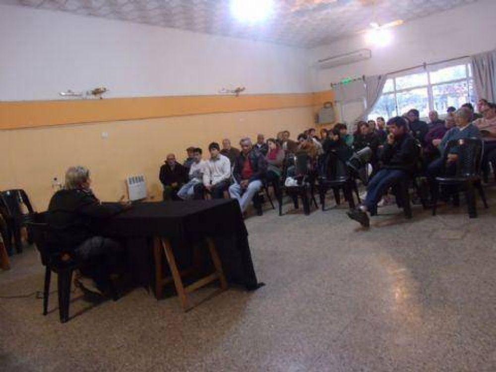 El diputado Abel Furl�n brind� una charla en Ramallo