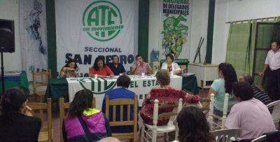 Paritaria municipal: Ate rechaza sumas fijas, pide seguir la negociaci�n y no descarta medidas de fuerza