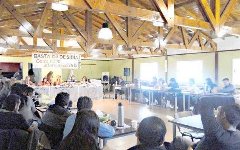 El Gobierno adelant� la reuni�n por conciliaci�n y ADOSAC resolvi� otro paro  por 48 horas