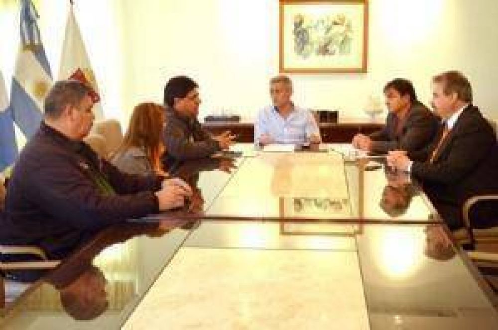 Invertir�n $260 mil mensuales para mejorar la relaci�n laboral de los m�dicos del Sayago
