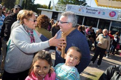 El Municipio de Tigre lanz� el programa Turismo Social 2016