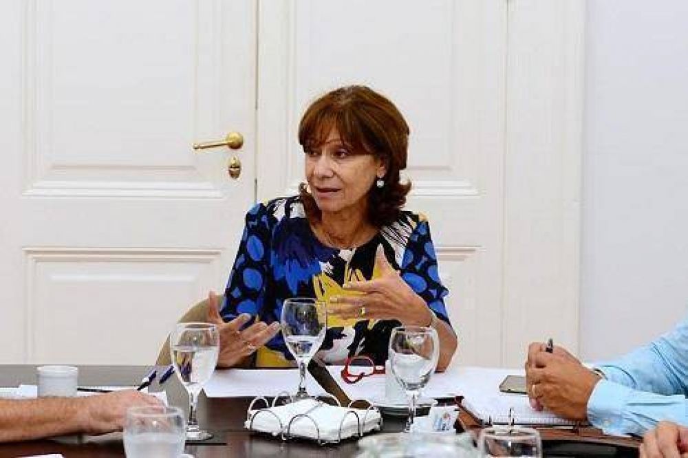 San Fernando acompa�� reclamo de Directora del Hospital Provincial