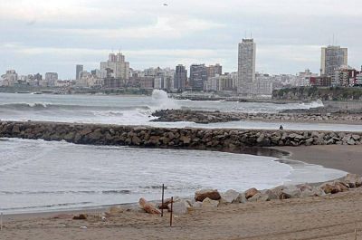Reclaman obras para mitigar el proceso de erosi�n costera