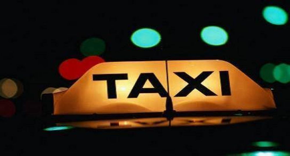 Tras las subas de nafta y GNC, taxistas discuten un aumento de tarifa