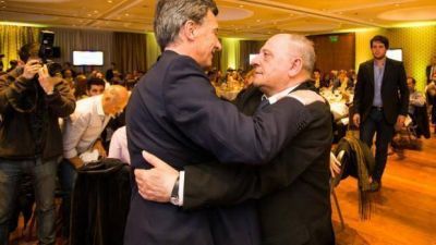 Arroyo mantendr� una cena con el presidente Macri