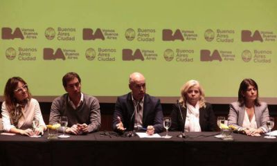 Horacio Rodr�guez Larreta present� la Mesa de Di�logo sobre adicciones
