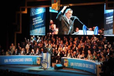 PJ Nacional: asumieron Gioja y Scioli