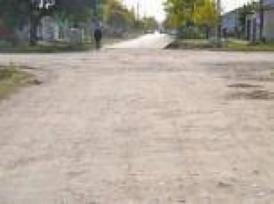 Berisso: Plan de construcci�n de nuevo acceso, bacheos y un Centro Administrativo en La Franja