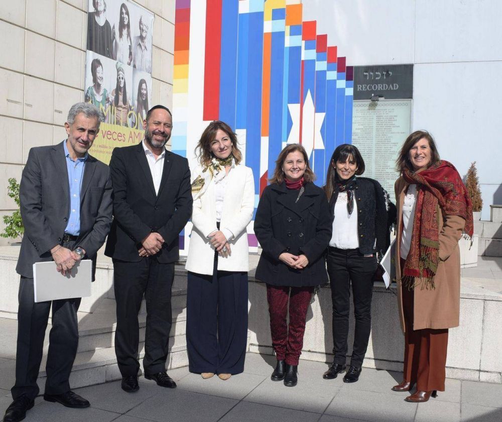 AMIA recibi la visita de la Ministra de Educacin de la Ciudad
