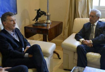 Mauricio Macri se reuni� con Mario Vargas Llosa