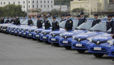Largan a la calle 200 efectivos de la Polic�a Barrial