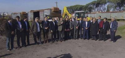 Vidal anunci� obras de infraestructura junto a intendentes