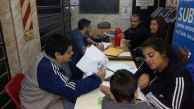 Plan Fines: 1.360 estudiantes cursan en las 77 comisiones