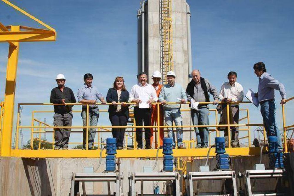 Se reactiv� el Plan Director de Cloacas