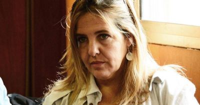 Zuloaga habr�a renunciado por el aumento de sueldo a los m�dicos