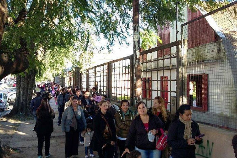 Un sorteo que evidenci� la falta de viviendas en la ciudad de Corrientes