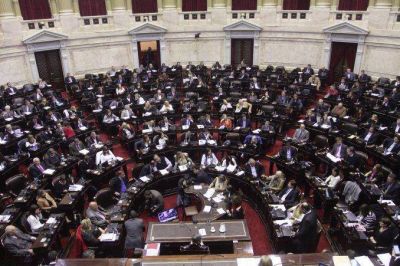 El oficialismo gir� a Diputados el proyecto de ley que busca frenar los despidos