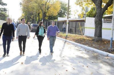 Nardini inaugur� el primer pavimento de su gesti�n