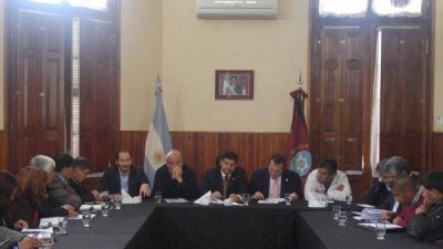 #Cr�dito: Pol�mica por las obras y la distribuci�n de los 800 millones de pesos