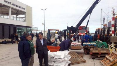 Merlini empez� con el pie derecho: Recuper� la Escollera Norte para amarre y descarga de buques 