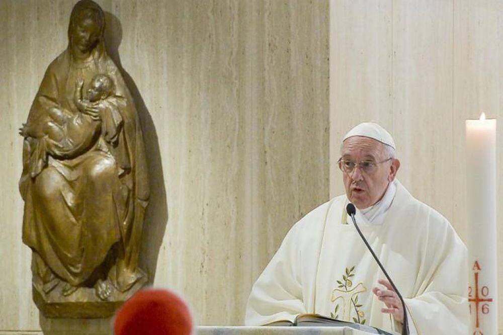 El Papa en Sta. Marta: La alegra sin esperanza es simple diversin