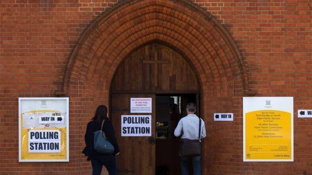 Lento recuento de votos en las elecciones del Reino Unido