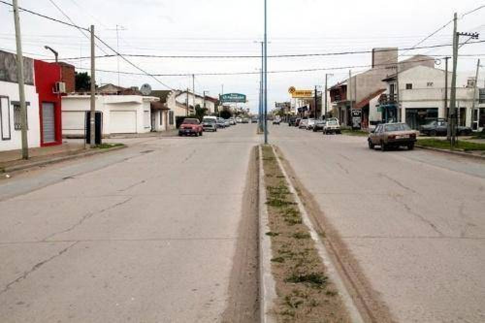 Mientras la ciudad es un �chiquero�, la comuna pone los esfuerzos en una playa de estacionamiento de camiones