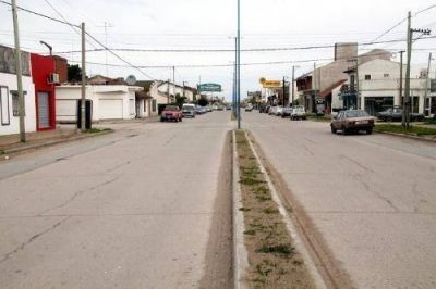 Mientras la ciudad es un �chiquero�, la comuna pone los esfuerzos en una playa de estacionamiento de camiones