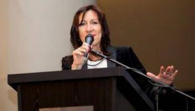 Alejandra Petrella concluy� su gesti�n en el Consejo