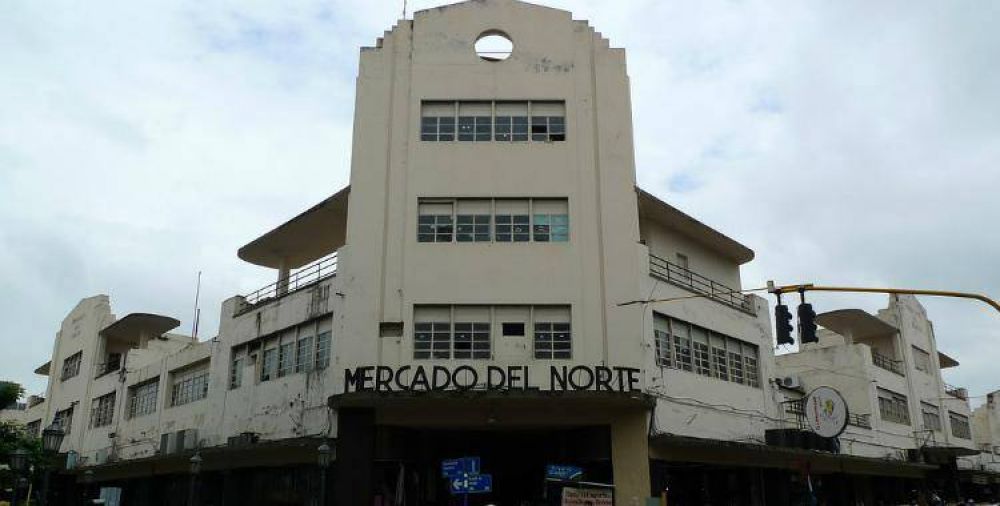 El municipio y los puesteros buscan mejorar el aspecto del Mercado del Norte