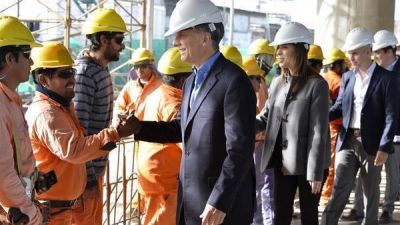 Macri apura el desembolso de unos $ 200.000 millones para obras p�blicas